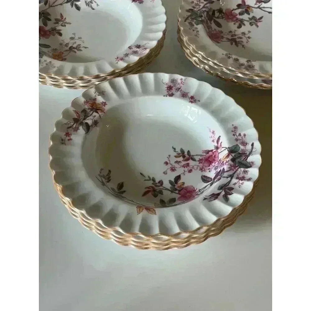 Spode Chelsea Garden Salad Bowl - Picture 10 of 14